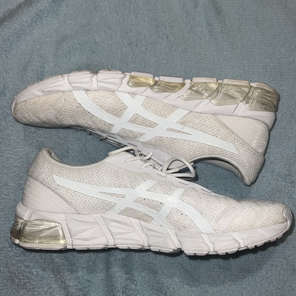 ASICS women’s sneakers - Picture 3 of 4
